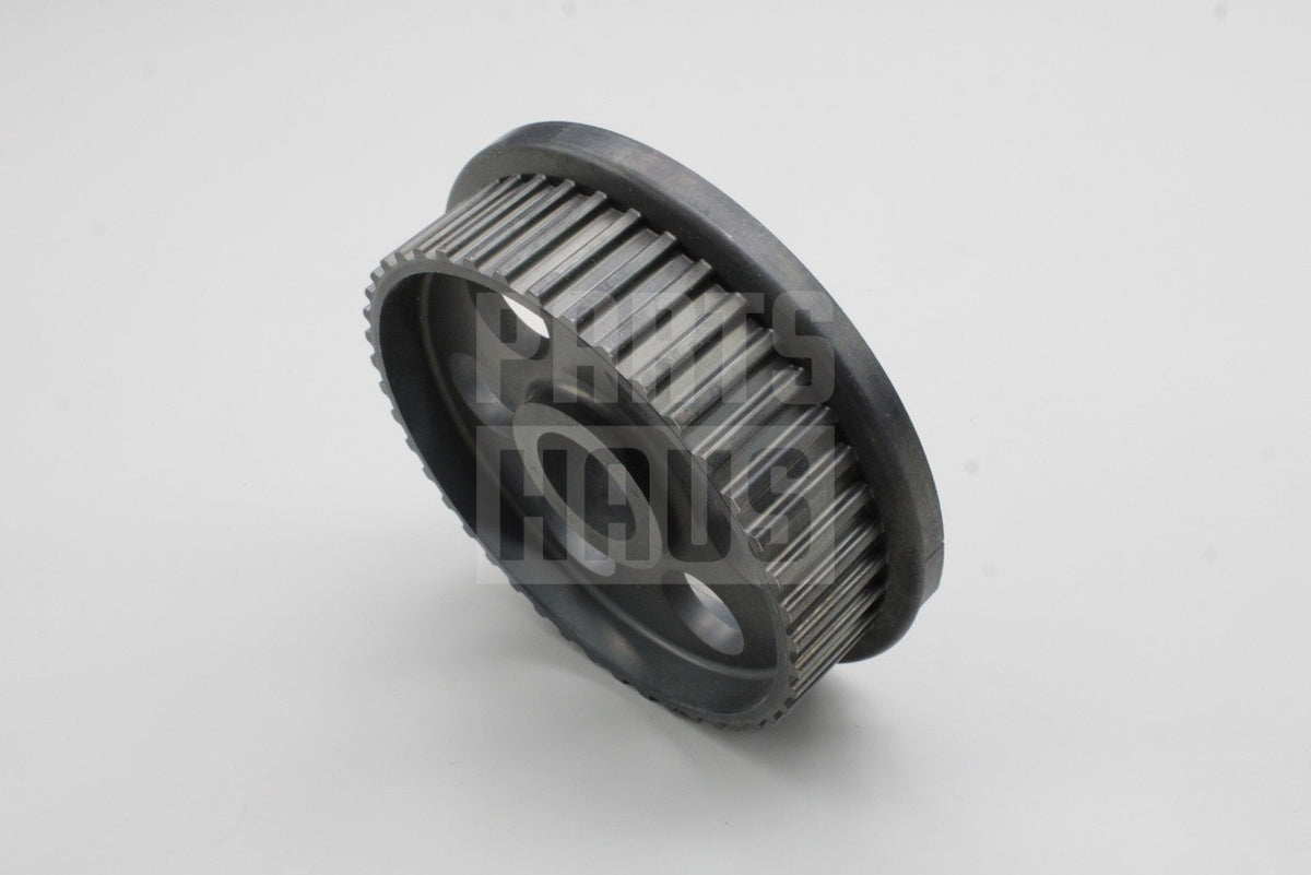 VW Crafter 2006-2010 2.5 TDI camshaft timing belt pulley 076109111