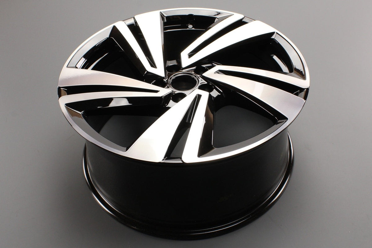 VW Touareg 2018-on Nevada single alloy wheel (20") 760601025S FZZ, view 1