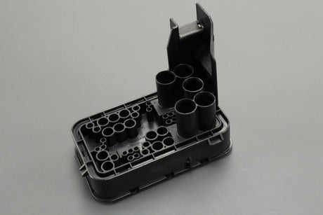 VW Audi Skoda SEAT fuse box connector housing 1K0937700B