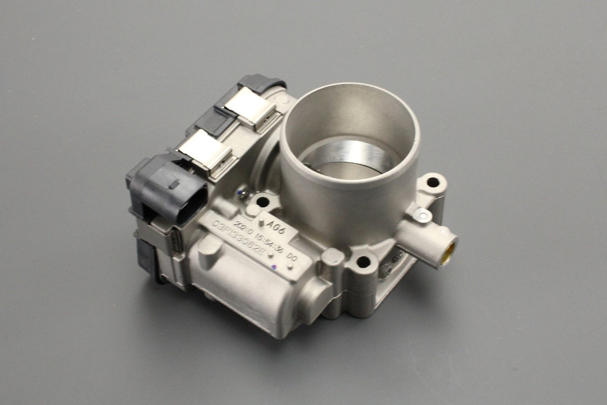 VW Golf MK7 Passat Sharan Audi A3 1.4 TSI TFSI throttle body 03F133062E