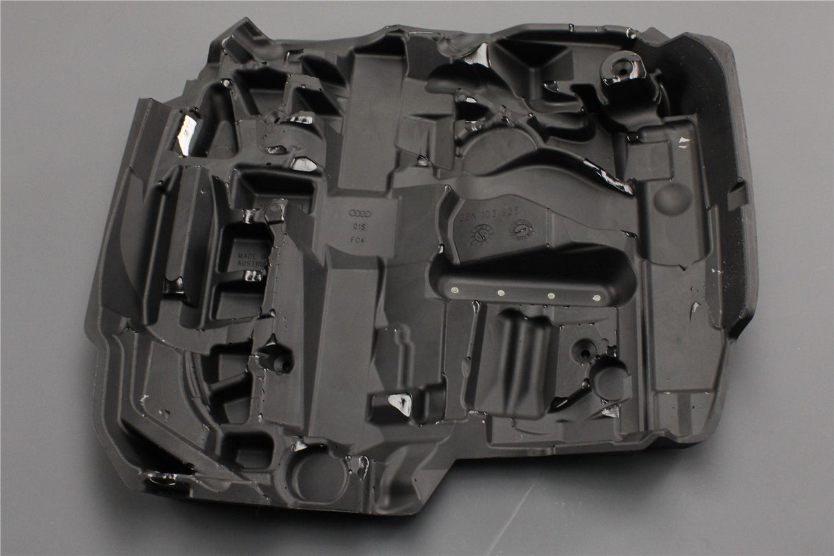 Audi A4 S4 A5 A6 A7 A8 Q5 SQ5 2016-on engine cover (2.0 TFSI) 06N103925