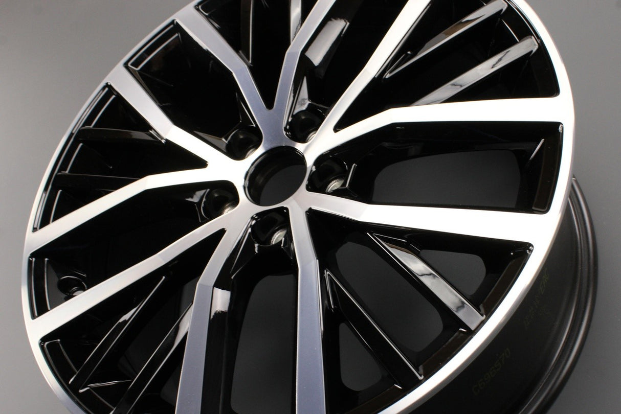 VW Polo GTI 6C 2015-2018 17" Parabolica alloy wheel (x1) 6C0601025K FZZ