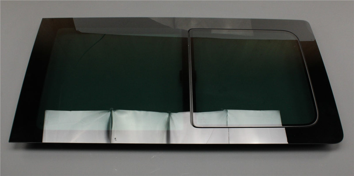 VW Transporter T6 16-19 complete sliding window (right) 7E0847712AJ 9B9
