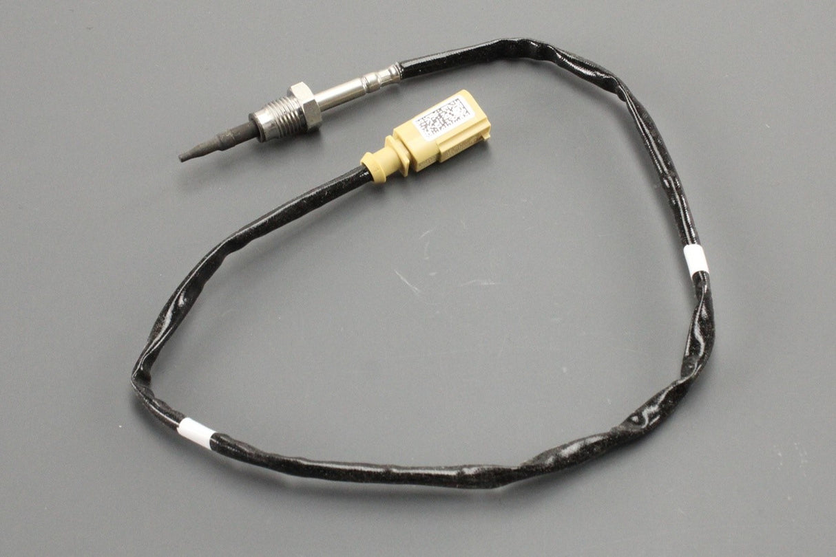 Audi Q7 SQ7 Q8 VW Touareg 4.0 TDI exhaust temperature sensor 4M0906088AR