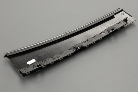 Audi Q4 e-tron 2022-on exterior b-pillar trim (right) 89A839902A