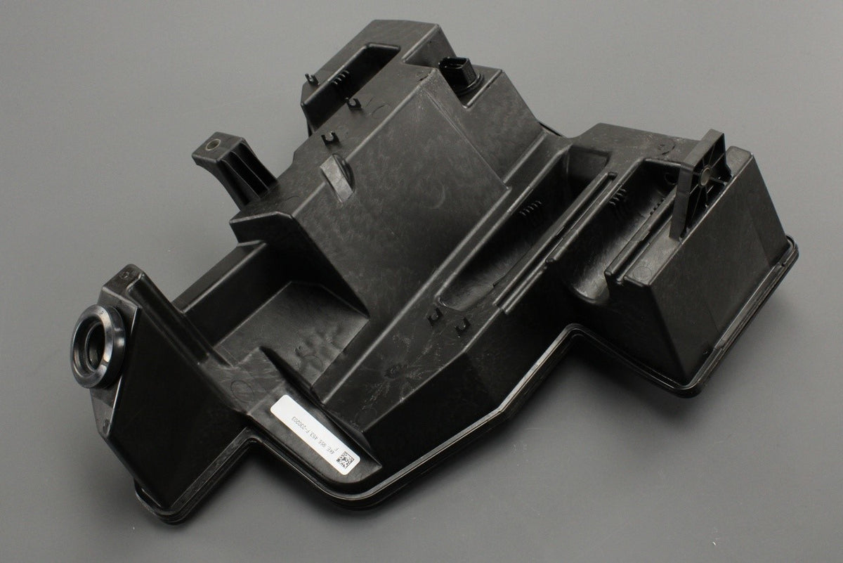 Audi e-tron 19-on screen wash bottle reservoir 4KE955453F, view 1