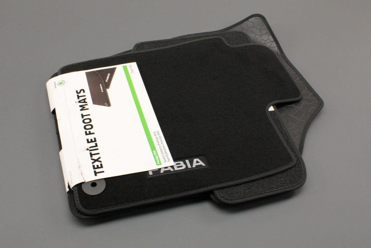 Skoda Fabia 6V 2015-2023 RHD prestige carpet floor mats 6V2061404, view 1