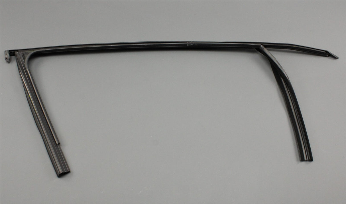 Skoda Kamiq front upper door window guide seal (left) 658837431 5AP