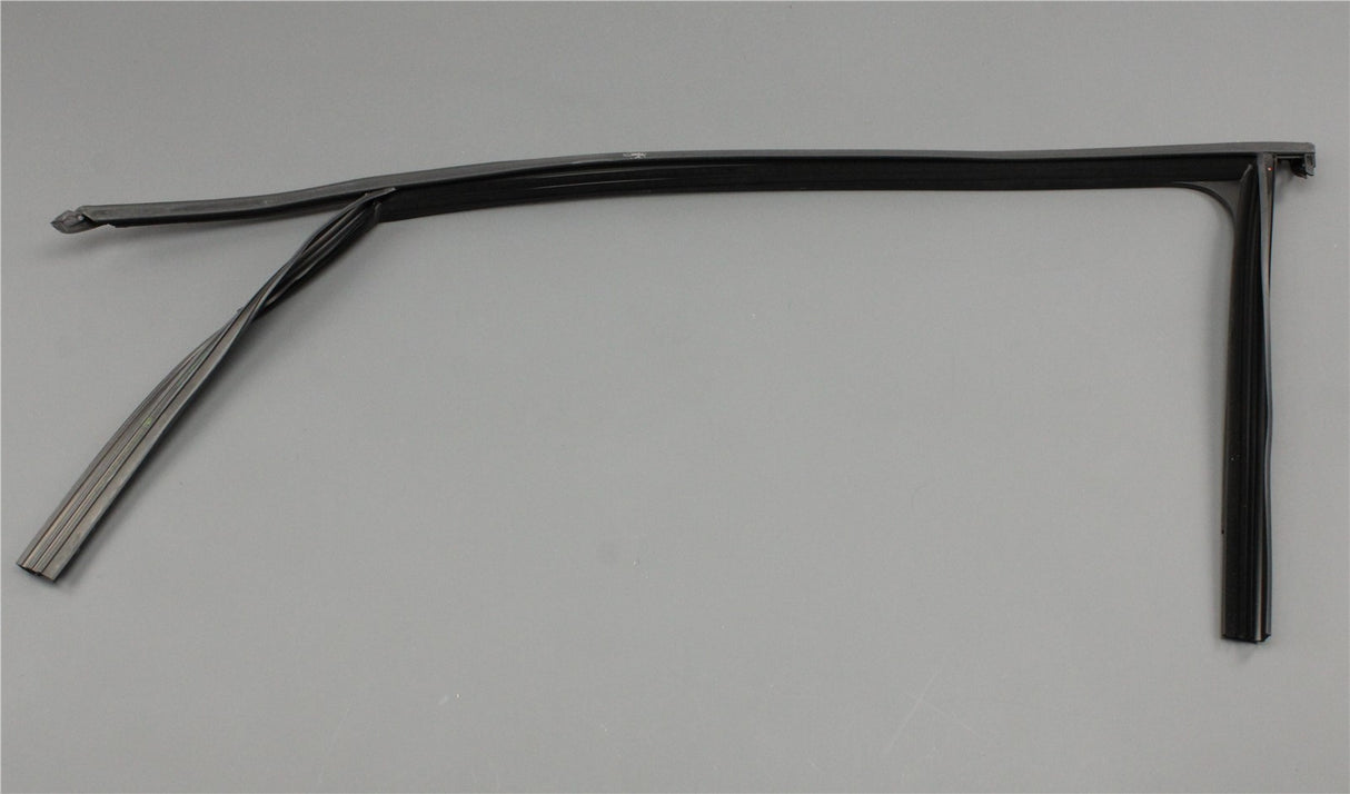 Skoda Kamiq front upper door window guide seal (left) 658837431 5AP