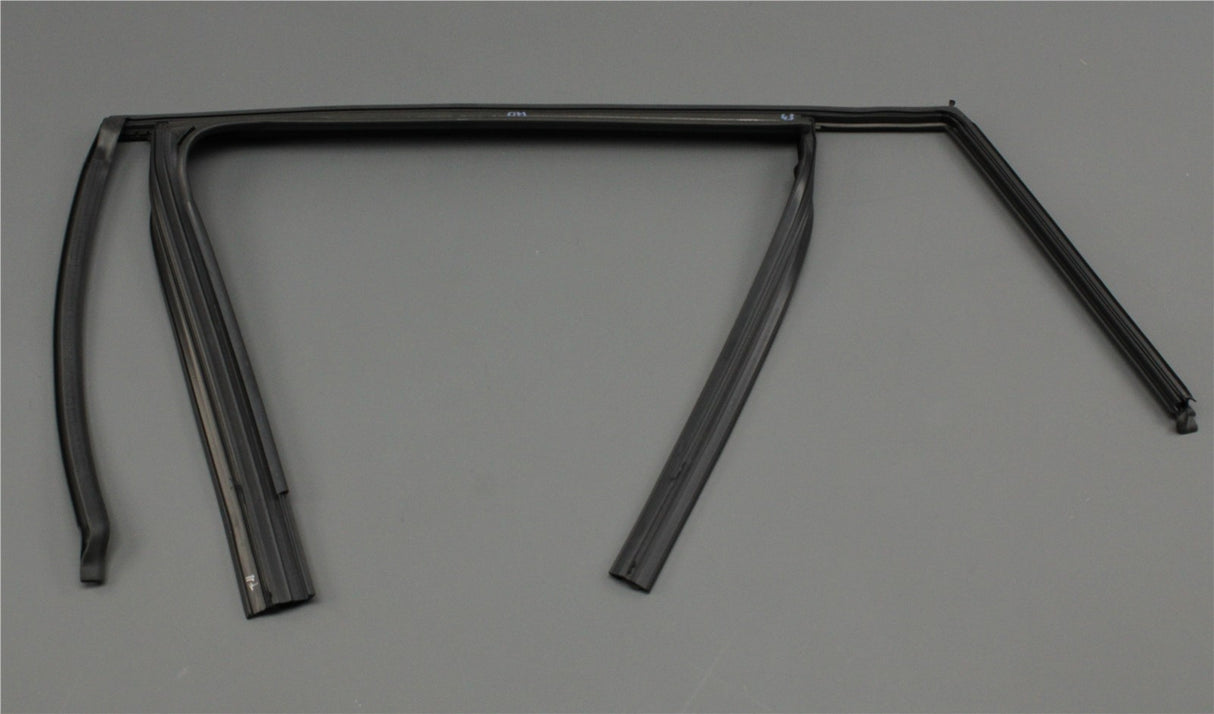 Skoda Enyaq 2021-on rear door window guide seal (right) 5LG839432D 5AP
