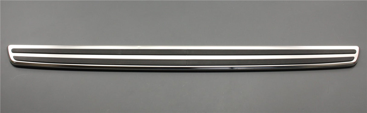 Audi Q5 17-on Q5 Sportback side step running board (left) 80A071691E reduced - small dent