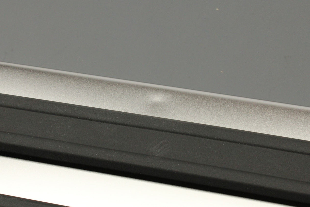 Audi Q5 17-on Q5 Sportback side step running board (left) 80A071691E reduced - small dent