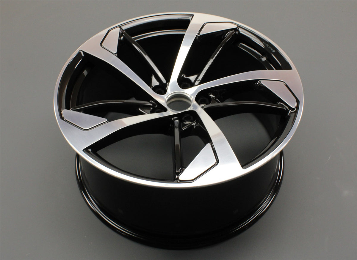 Audi RS5 2018-24 20inch alloy wheel rim 8W0601025CN, view 1