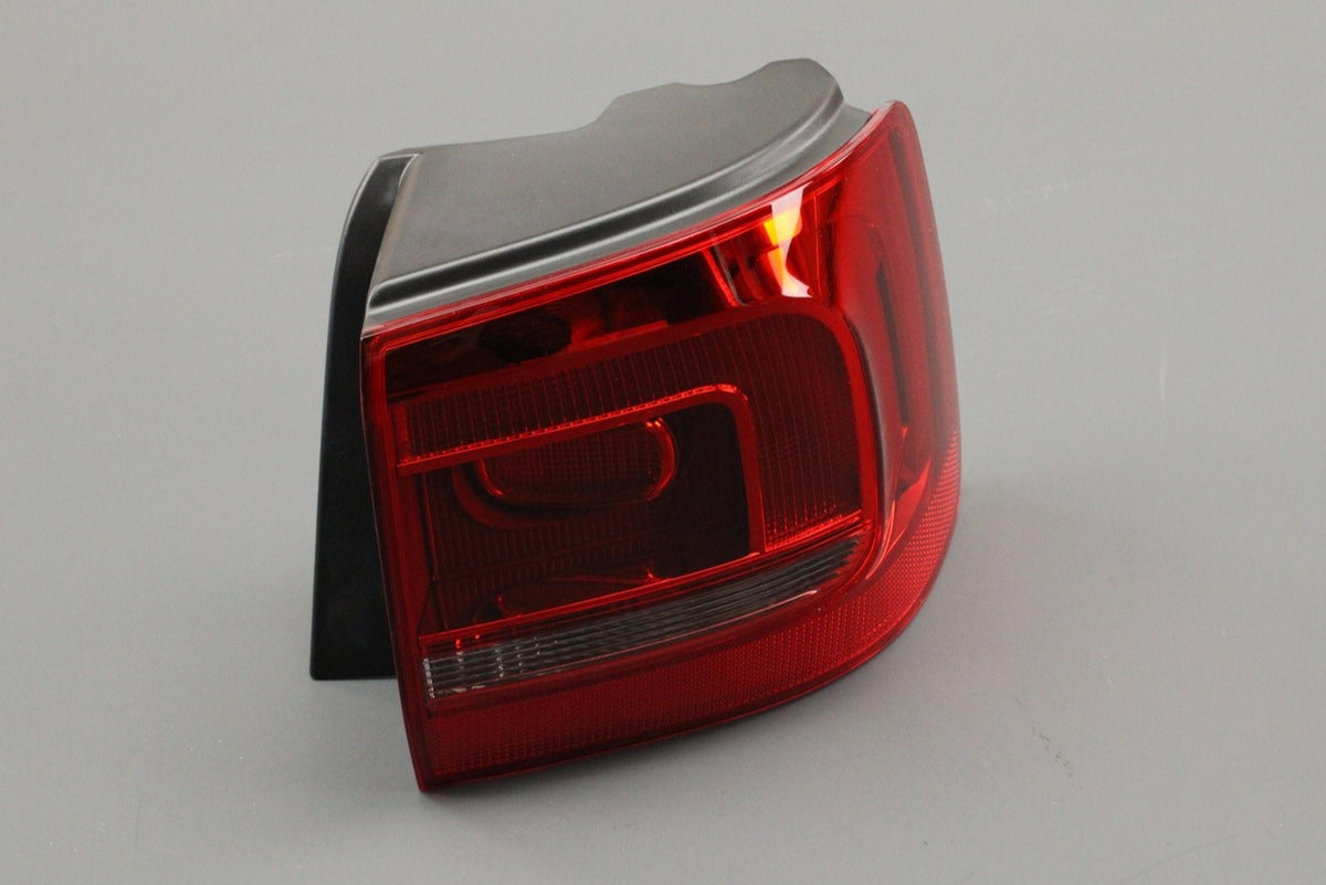 VW Touran 2011-15 rear outer tail light unit (right) 1T0945096R, view 1