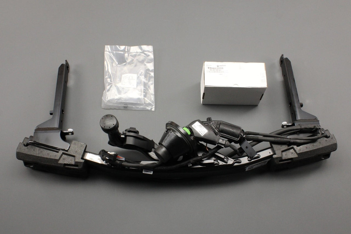 A4 2016-on A5 2017-on electric swivel deployable tow bar kit 8W0092157B, view 1