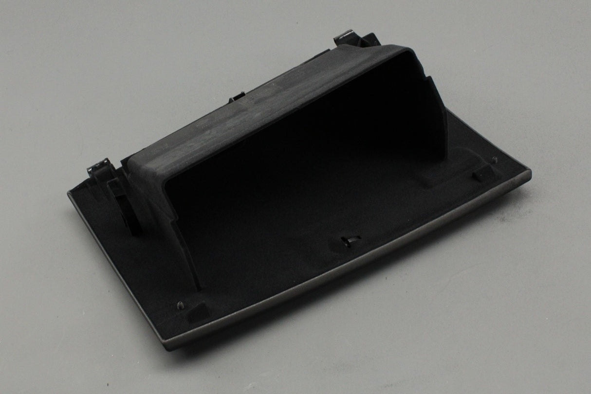 Land Rover Discovery 4 2010-16 glovebox compartment LR013455
