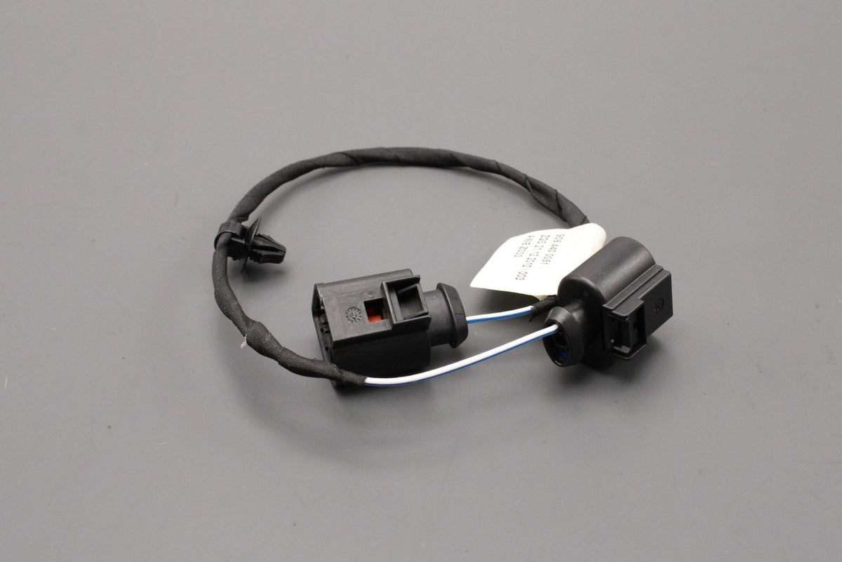 VW Crafter 2012-16 alternator adapter cable loom 2E0971106JJ, view 1