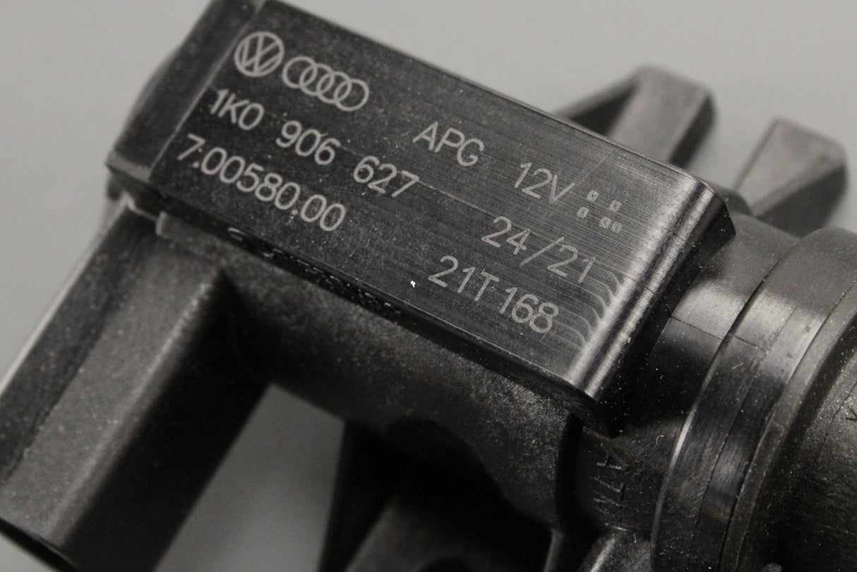 VW T5 Touareg Golf Caddy 1.9 2.5 TDI turbo pressure valve 1K0906627