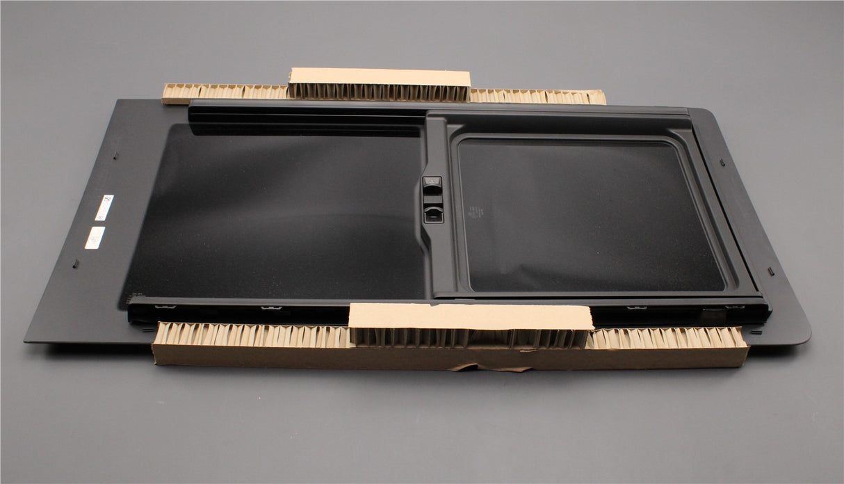 VW Transporter T6.1 2020-on sliding window glass (left) 7LA847761B NVB