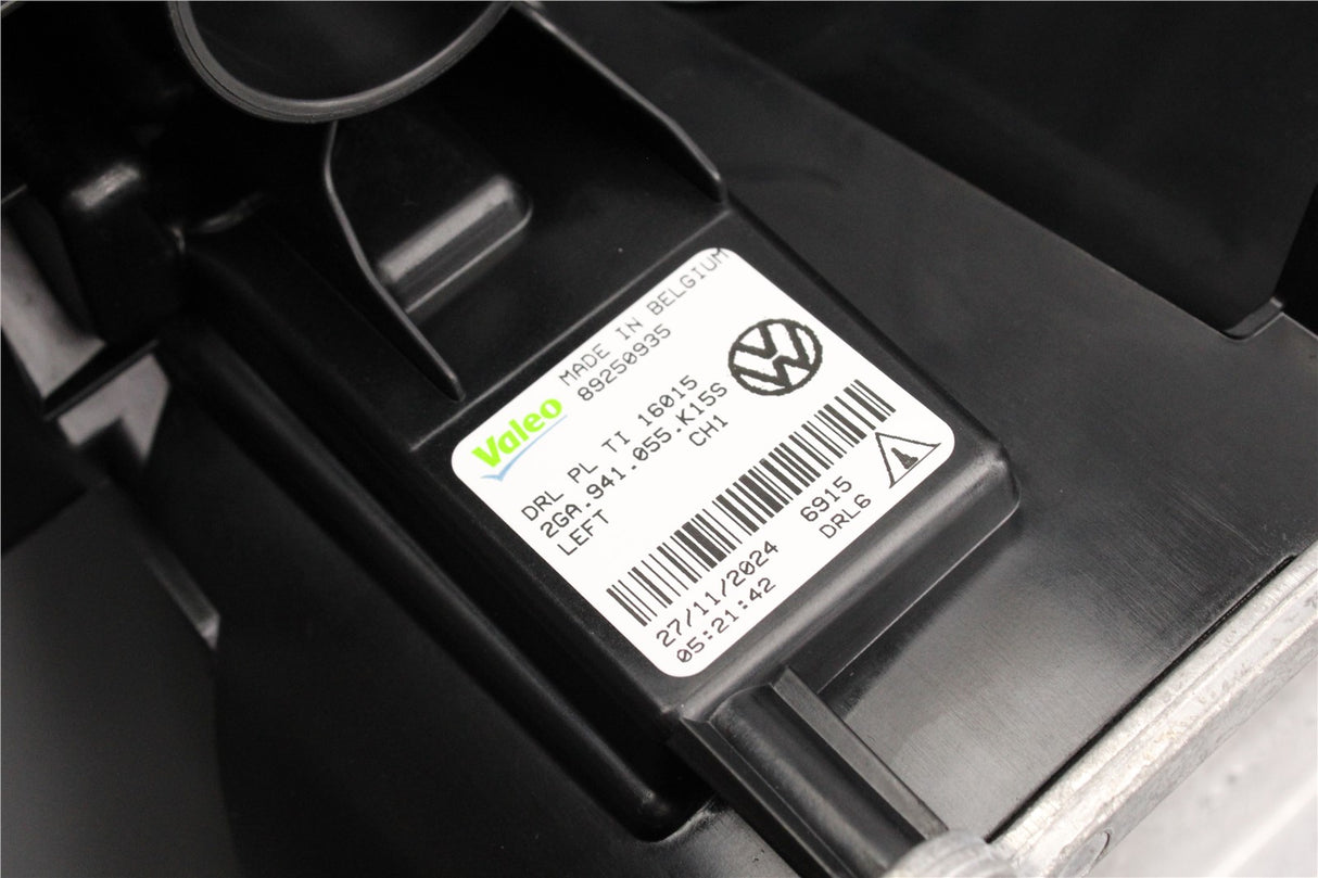 VW T-Roc 2018-on indicator and daytime running light (left) 2GA941055K
