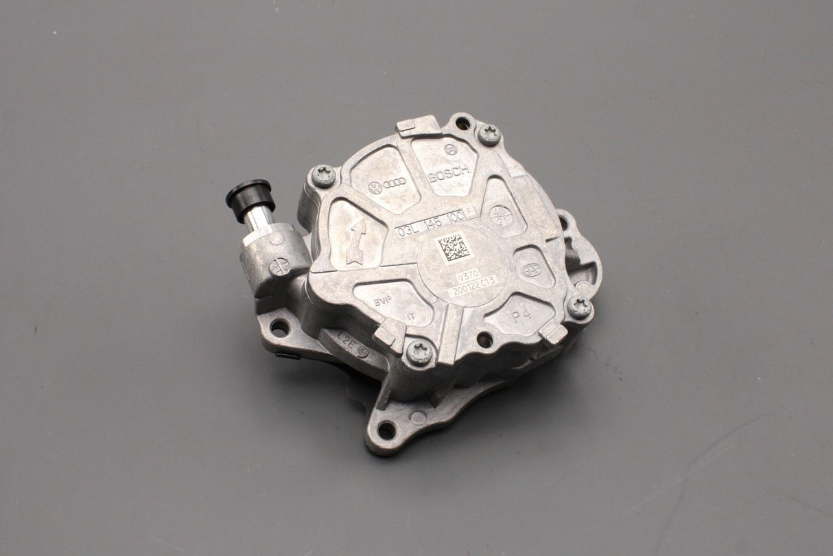 VW Golf MK5 MK6 Audi A3 8P A4 Skoda SEAT 2.0 TDI vacuum pump 03L145100F