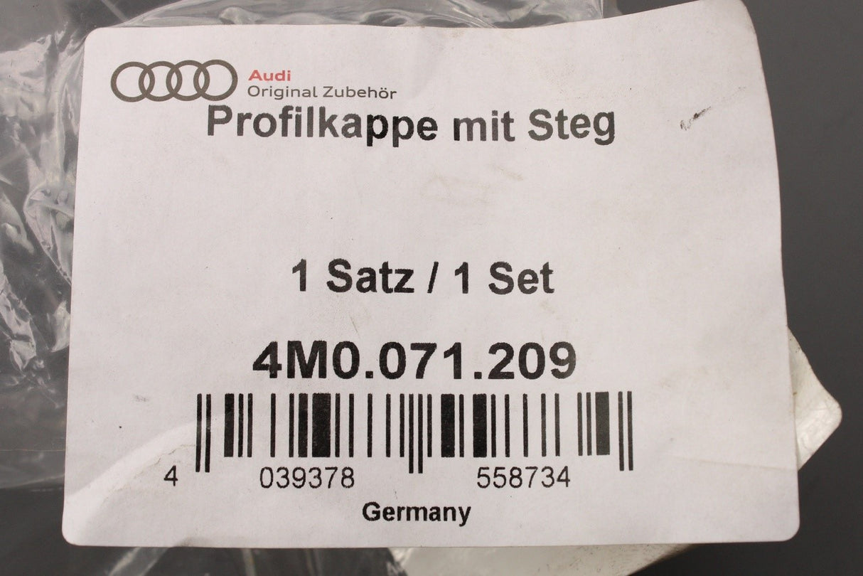 Audi Q7 2016-on roof bar end caps set (x4) 4M0071209