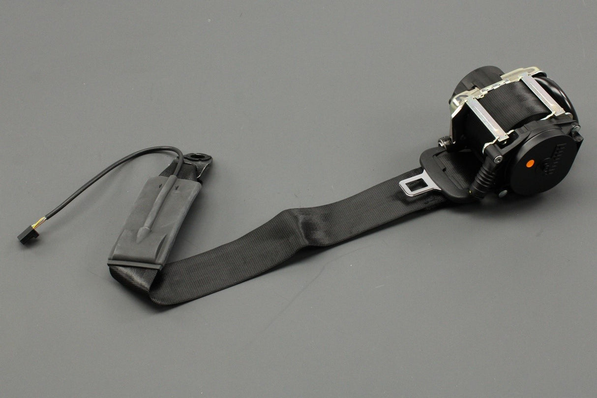 Audi A5 S5 Cabriolet 2017-on front seat belt (right) 8W7857706J V04