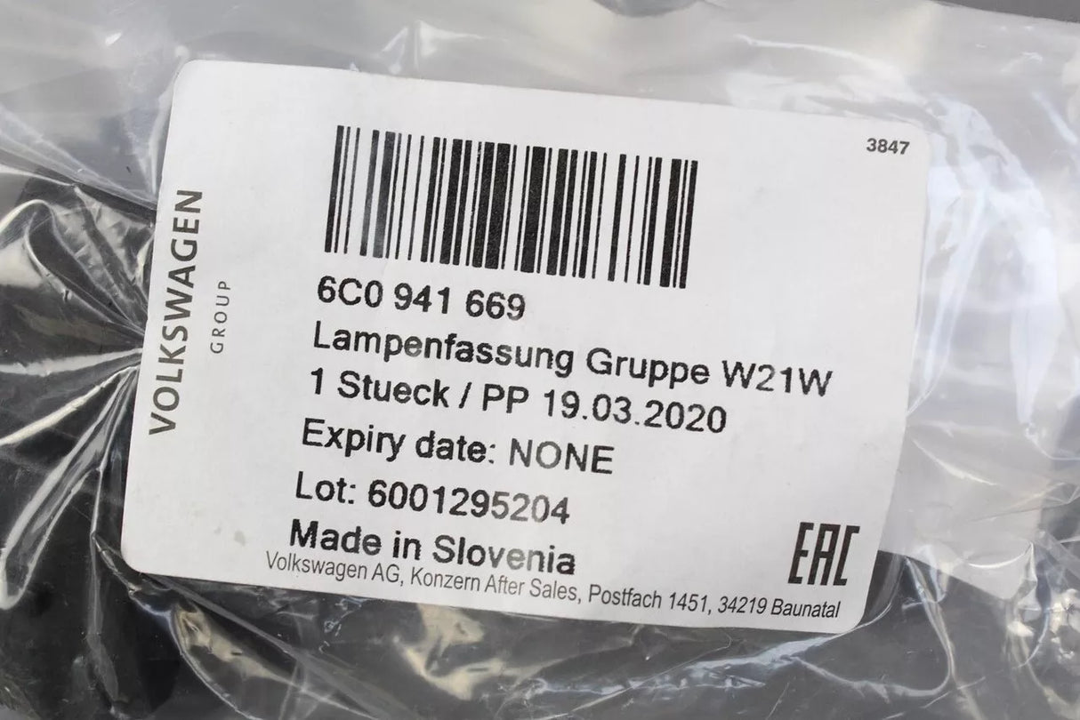 VW Polo 6C Passat B8 DRL daytime running light bulb holder 6C0941669