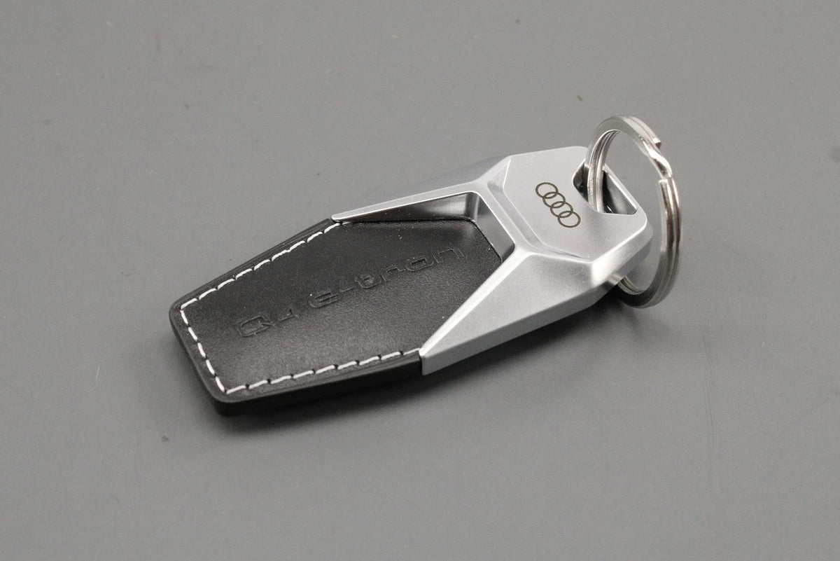 Audi Q4 e-tron accessory leather key ring 3182100301, view 1