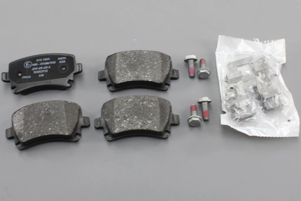VW Golf MK5 6 Caddy Skoda Octavia SEAT Leon rear brake pads JZW698451D