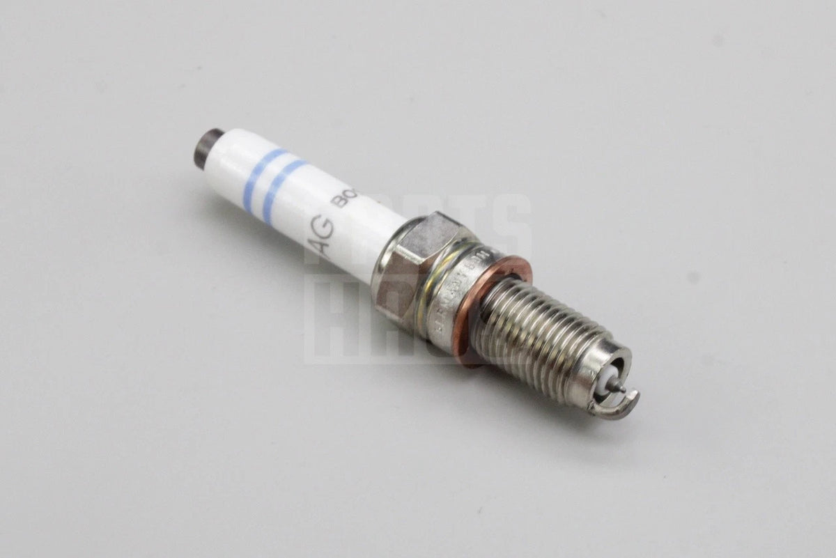 Audi A3 8V 2013-2020 Q2 Q3 15-on 1.4 TSI spark plug set (x4) 04E905612C