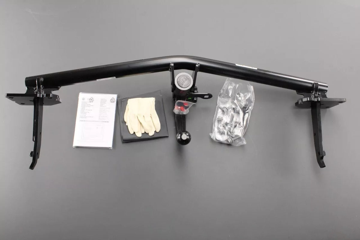 VW California 2024-on Multivan T7 2021-on detachable tow bar 7T0092155, view 1