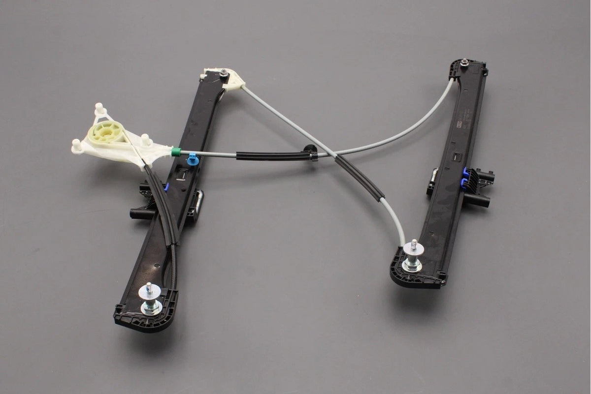 Audi A3 S3 RS3 Sportback 13-21 window regulator (front right) 8V4837462