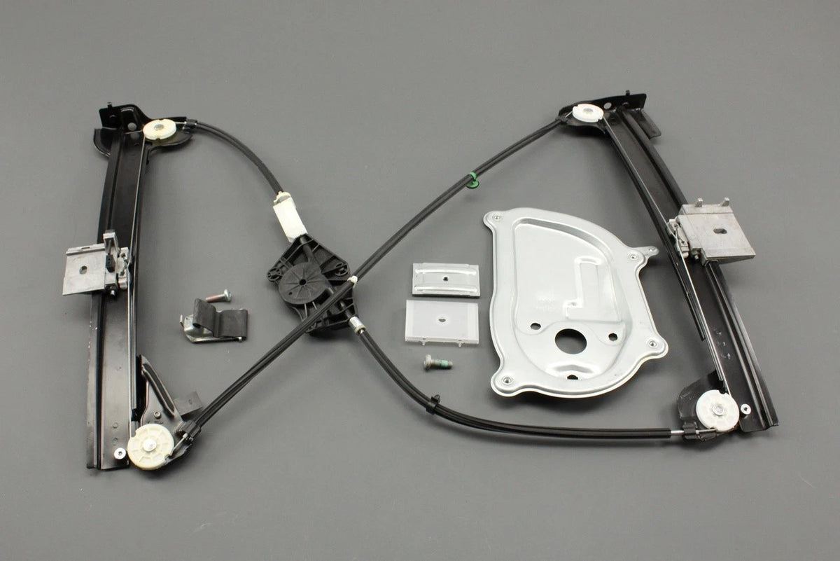 VW Beetle Cabriolet 2003-2010 front window regulator (right) 1Y0837462F, view 1
