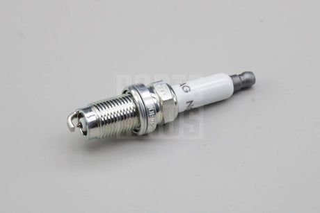 Skoda Octavia Rapid Superb Yeti 1.4 TSI TFSI spark plugs (x4) 101905626
