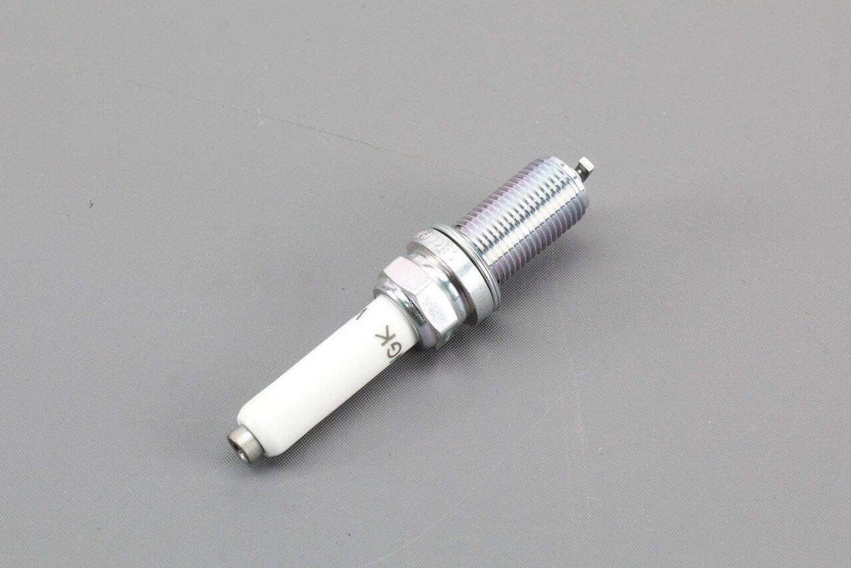 Audi Q5 2017-2025 1.8 2.0 TSI spark plugs x4 06K905601D