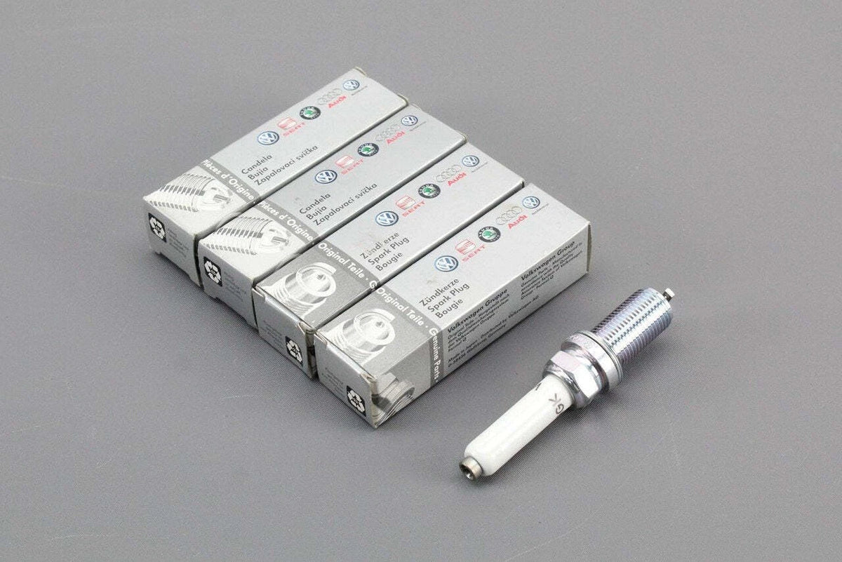 Audi Q5 2017-2025 1.8 2.0 TSI spark plugs x4 06K905601D