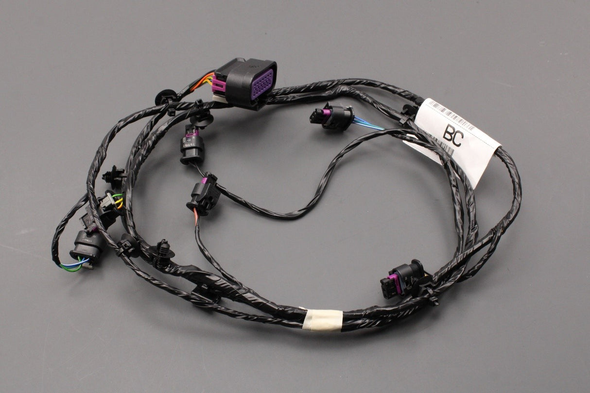 Land Rover Discovery Sport 2015-on rear bumper wiring harness LR074179