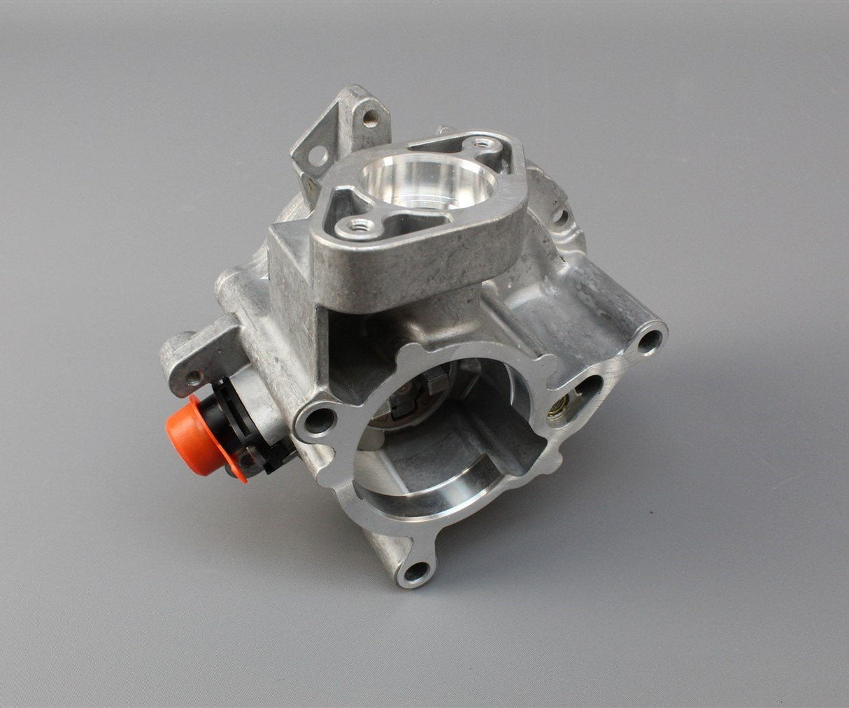 VW Audi Skoda SEAT 1.8 TSI TFSI vacuum pump 06K145100AE