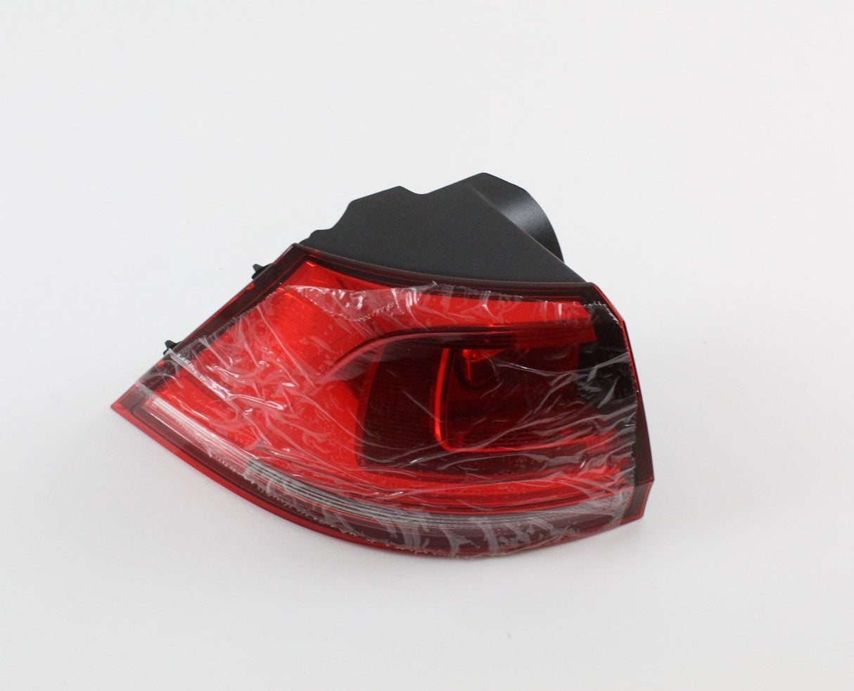 VW Golf MK7 Estate 14-17 outer left passenger tail light 5G9945095C