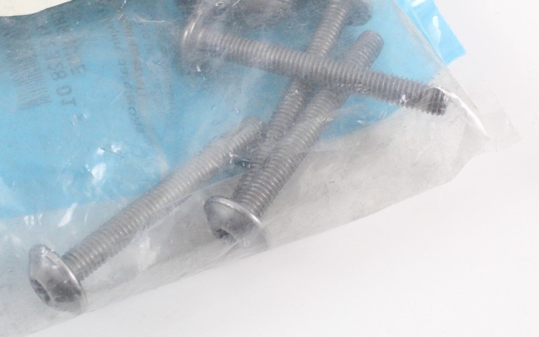 VW Audi Skoda SEAT M6x48 steel socket head bolt x25 N91232801