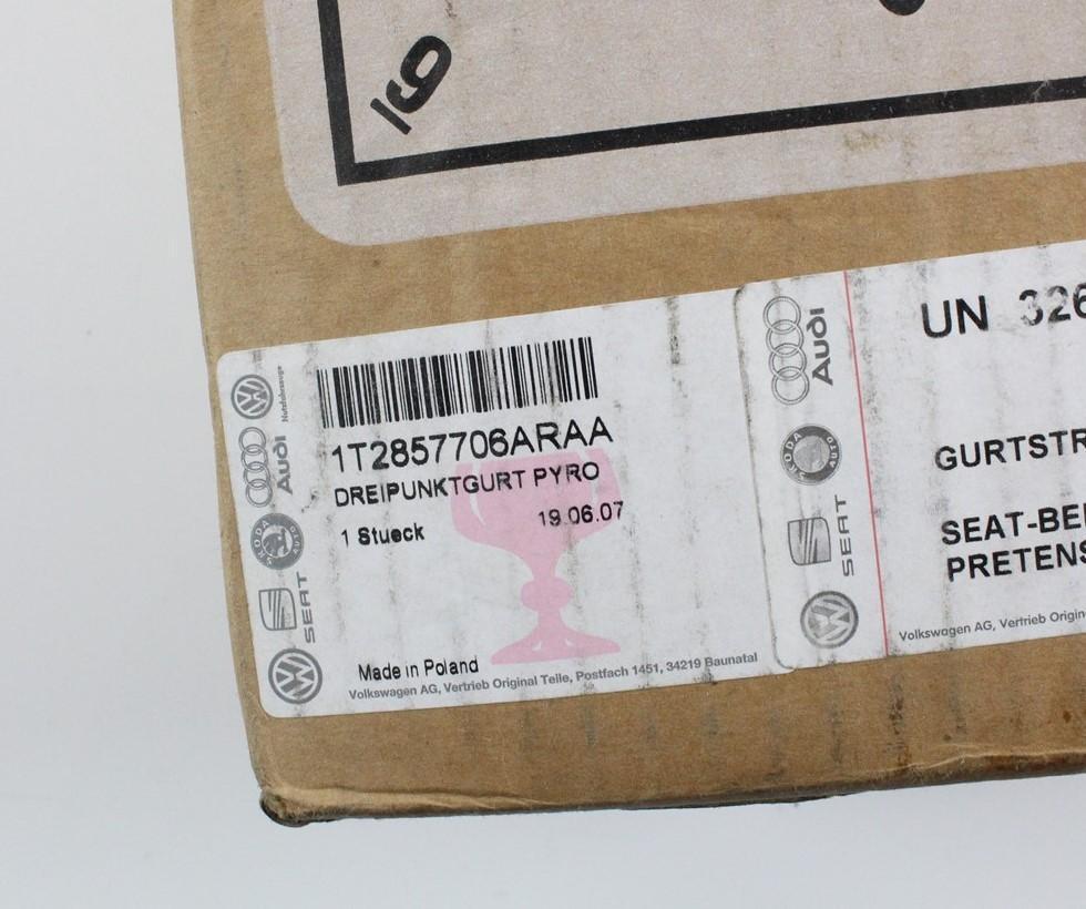 VW Touran 2003-2008 drivers front seat belt RHD 1T2857706ARAA