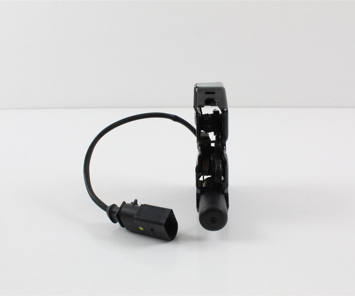 Audi A6 A7 RS6 RS7 left or right bonnet lid lock catch 4G0823509C