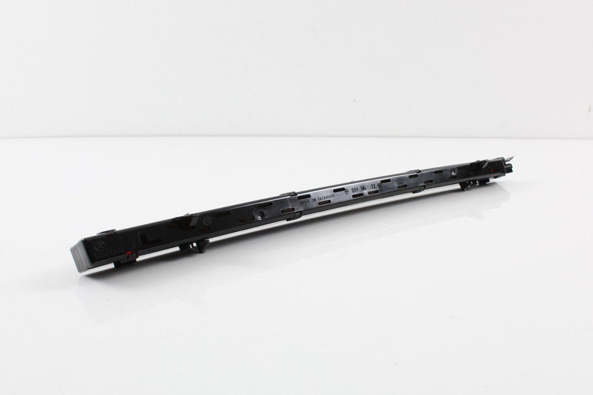 Skoda Octavia Superb Additional 3rd centre brake light 1Z5945097A