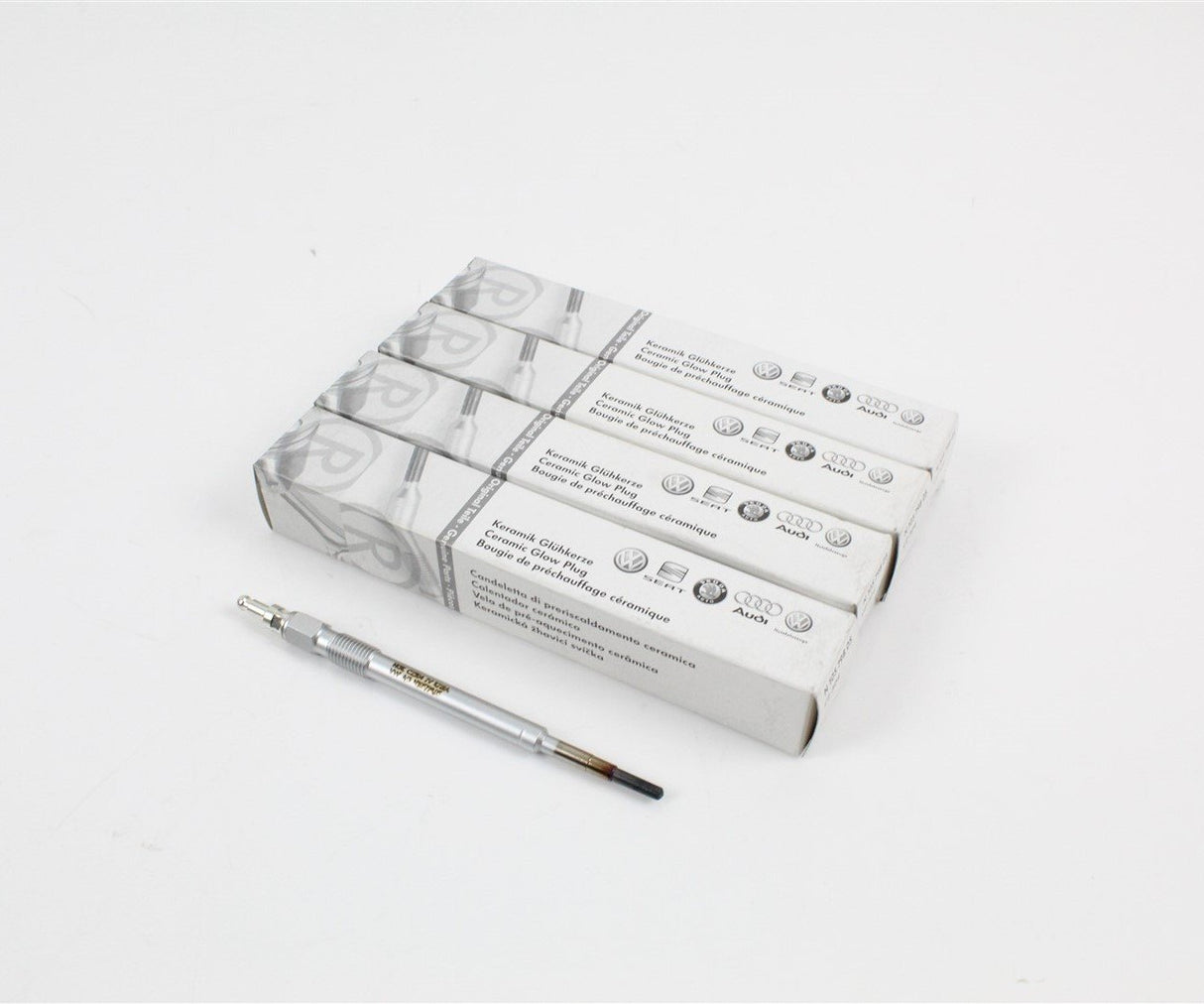 VW Golf MK5 Passat Audi A3 A4 A6 2.0 TDI glow plugs x4 N10579805